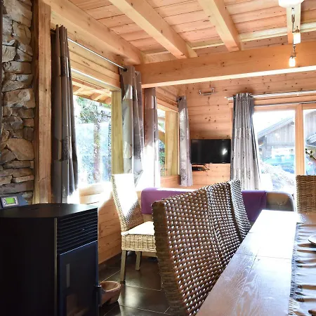 Quaint Chalet In With Sauna
