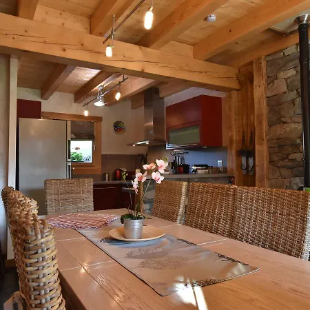 Quaint Chalet In With Sauna Chalet *